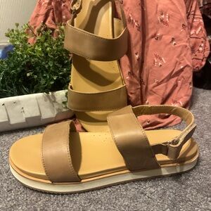 Nisolo Tan Leather Women's Sandals